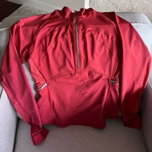 Lululemon light fitted Long sleeveshirt with side zippers